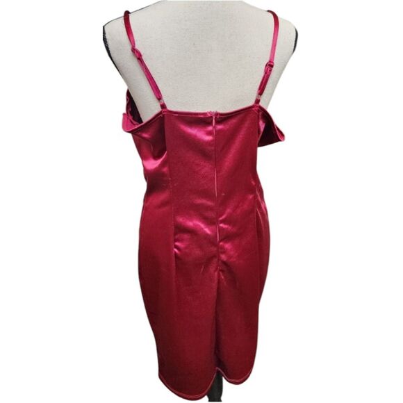 Charlotte Russe Satin Deep Red Clubwear Minidress Size Large Stretchy - Picture 2 of 7